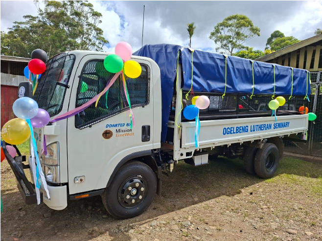 Ogelbeng Lutheran Highlands Seminary Receives New Operational Vehicle